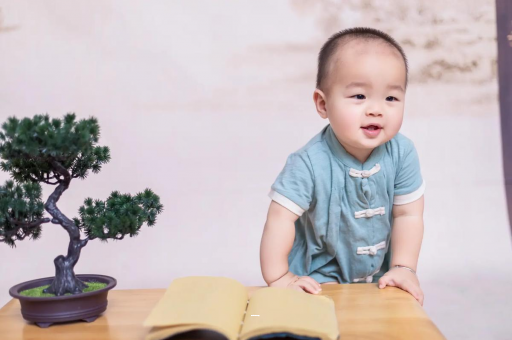 宁德孕妇显怀是几个月